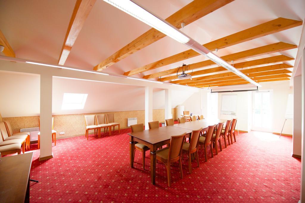 Villa Hotel Theresa Ράκβερε Εξωτερικό φωτογραφία